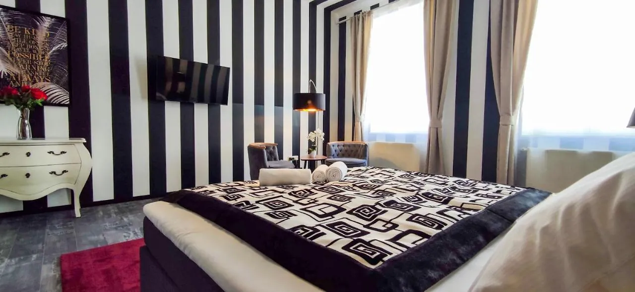 Highlight Apartment St Charles Church Vienna 0*,