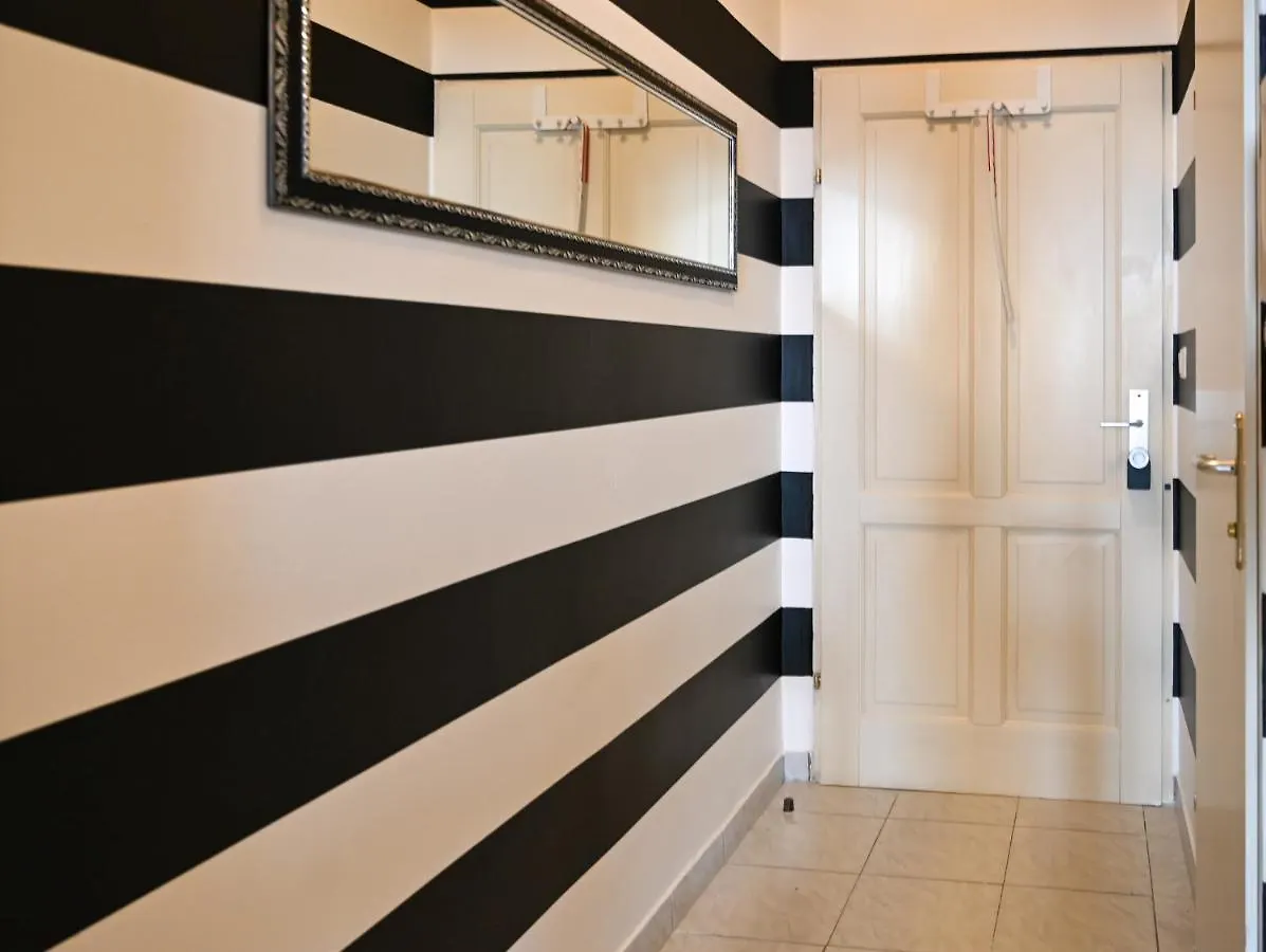 Highlight Apartment St Charles Church Vienne